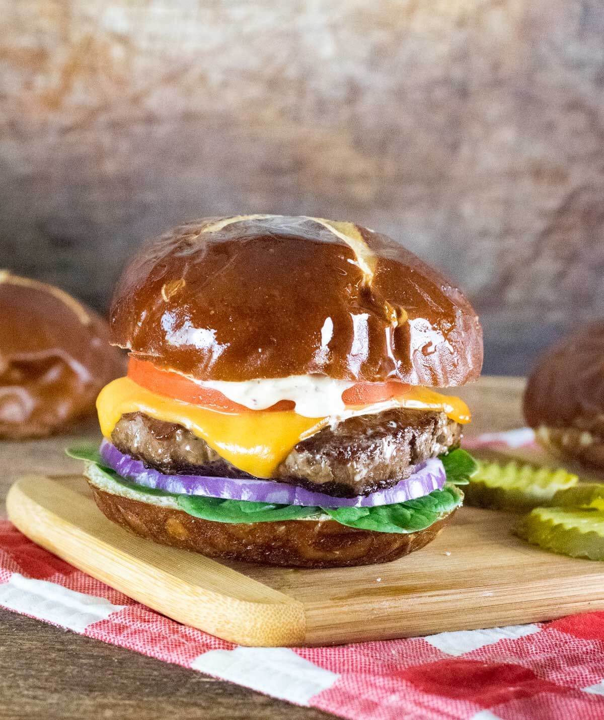 How to Make the Best Burger Patties - Fox Valley Foodie