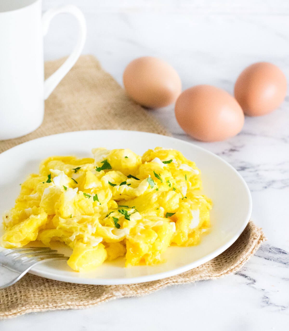 Creamy Scrambled Eggs Without Milk